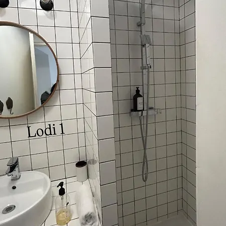 Le Lodi Lägenhet *